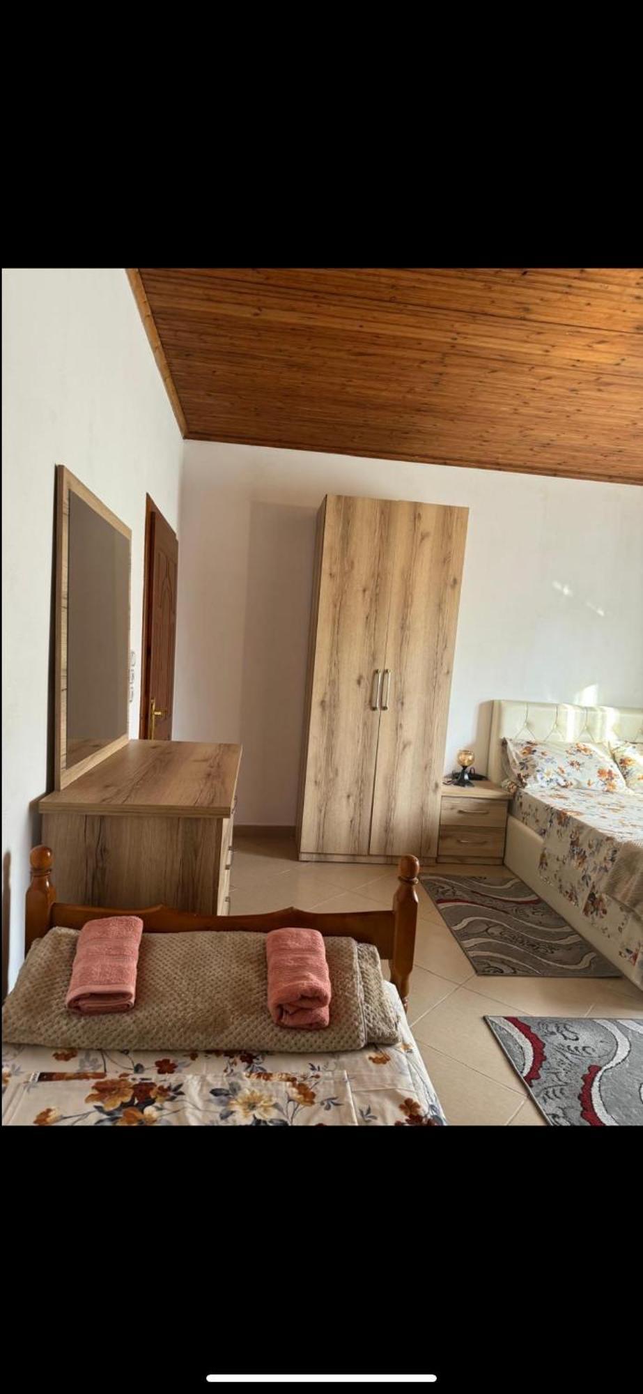 Villa Zefi Rrenc Shkodër Exterior foto