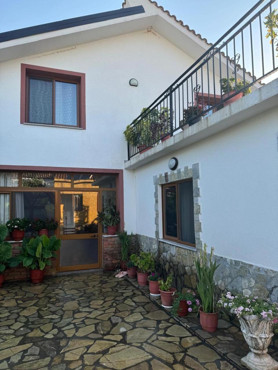 Villa Zefi Rrenc Shkodër Exterior foto